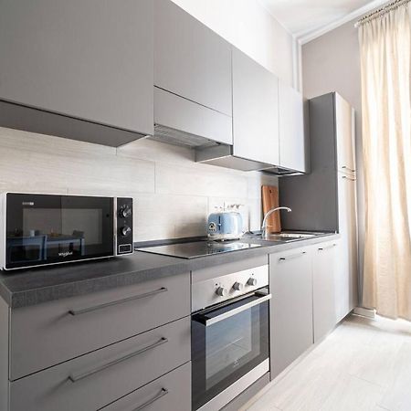 Apartament Easylife - Accogliente Residenza A Due Passi Dal Duomo Mediolan Zewnętrze zdjęcie