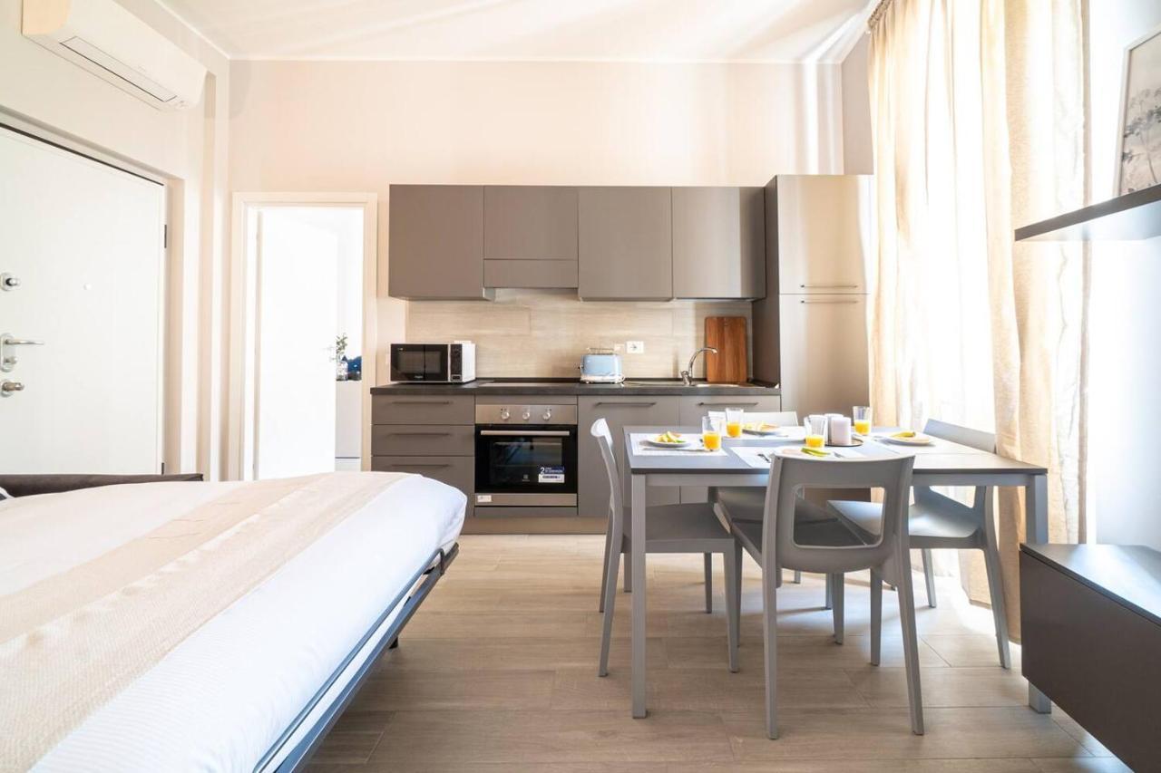 Apartament Easylife - Accogliente Residenza A Due Passi Dal Duomo Mediolan Zewnętrze zdjęcie